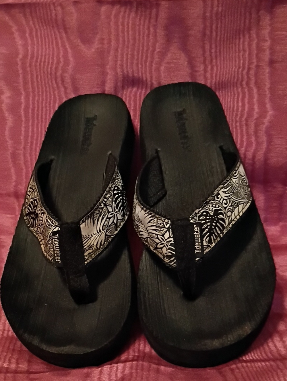 Women's Black Flip Flop Sandals with White Patterned Straps